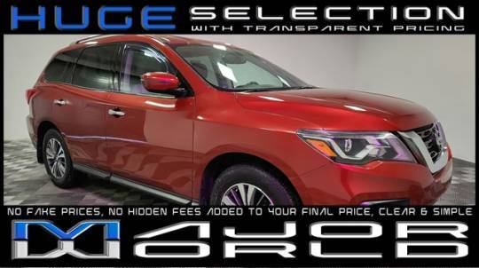 2017 Nissan Pathfinder SV — SUV — 82,654 mi — Long Island City, NY