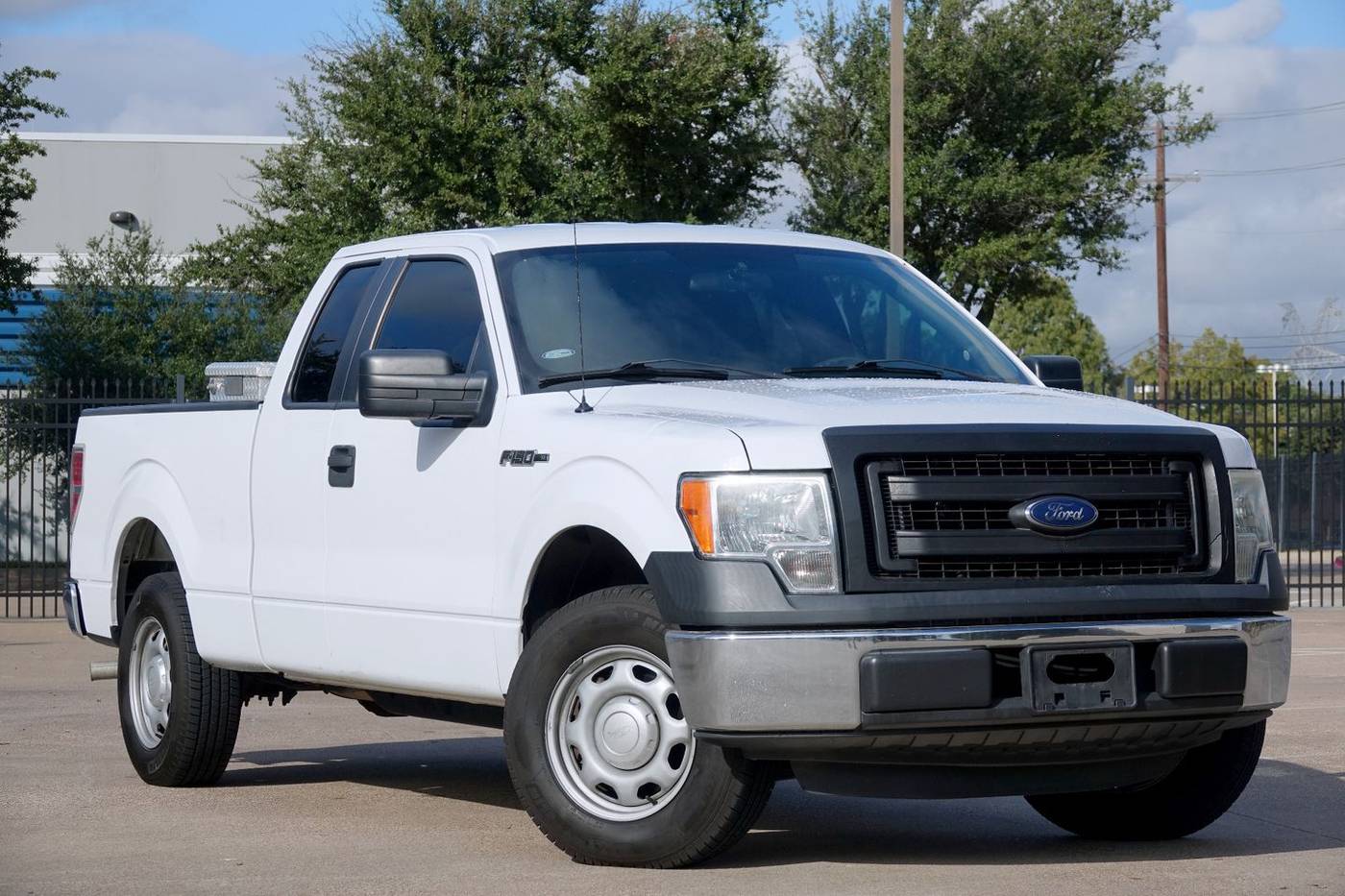 2014 Ford F-150 XL — Pickup Truck — 168,555 mi — Plano, TX