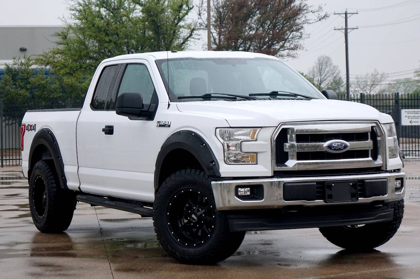2017 Ford F-150 XLT — Pickup Truck — 127,455 mi — Plano, TX