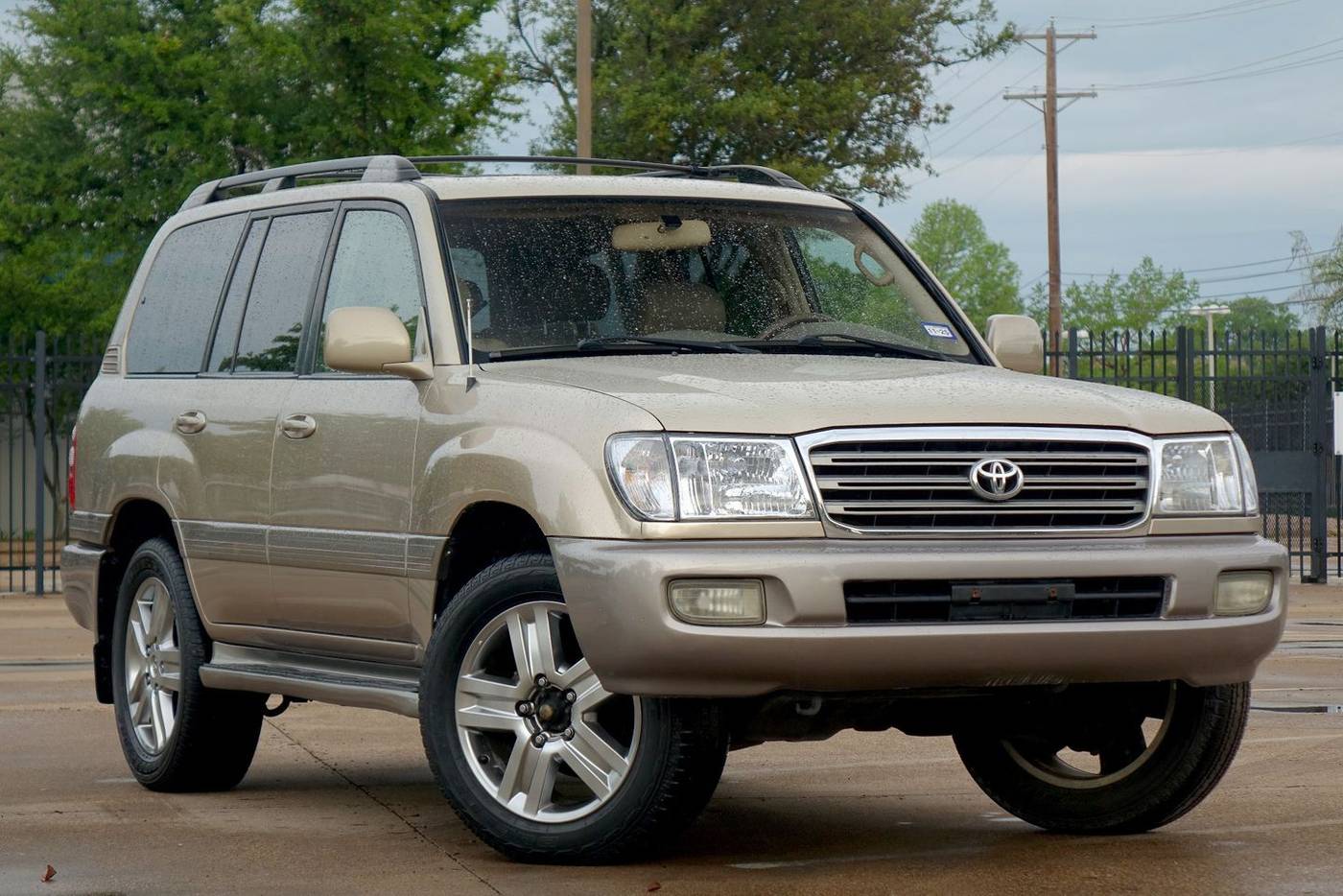 2004 Toyota Land Cruiser Base — SUV — 244,721 mi — Plano, TX