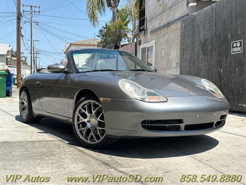 2001 Porsche 911 Carrera 4