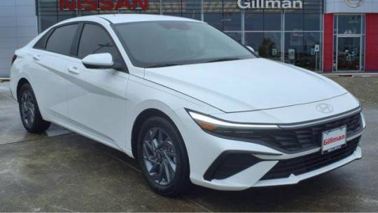 2024 Hyundai Elantra SEL — Sedan — 3,340 mi — Rosenberg, TX