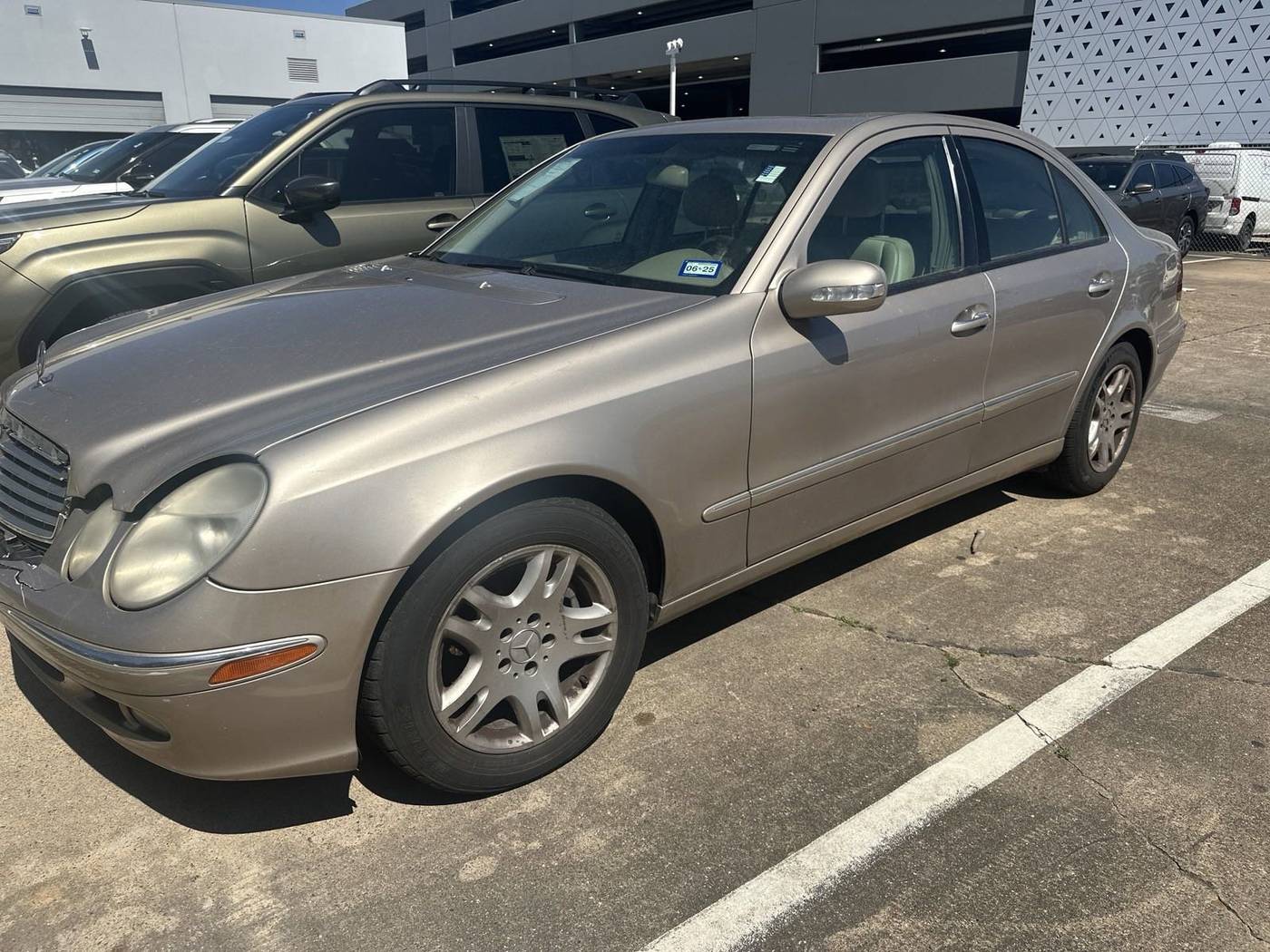 2005 Mercedes-Benz E-Class E 320 — Sedan — 257,233 mi — Houston, TX