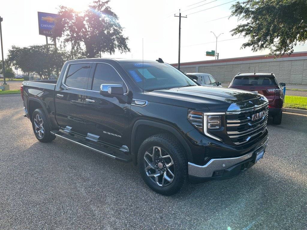 2025 GMC Sierra 1500 SLT — Pickup Truck — 6,550 mi — Harlingen, TX