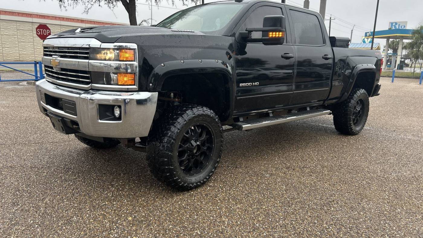2018 Chevrolet Silverado 2500HD LT — Pickup Truck — 125,879 mi — Harlingen, TX