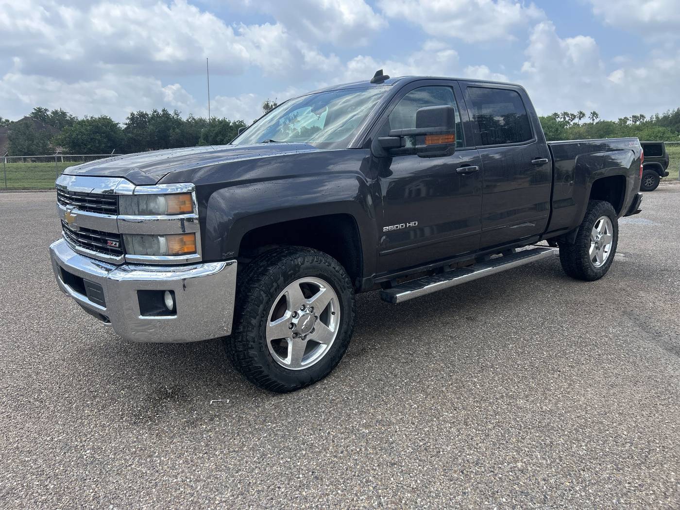 2015 Chevrolet Silverado 2500HD LT — Pickup Truck — 112,570 mi — Harlingen, TX