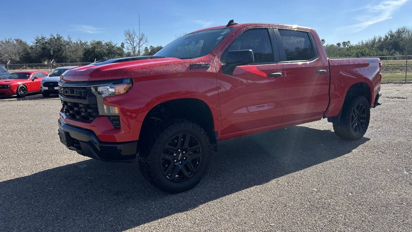 2024 Chevrolet Silverado 1500 Custom Trail Boss — Pickup Truck — 11,108 mi — Harlingen, TX