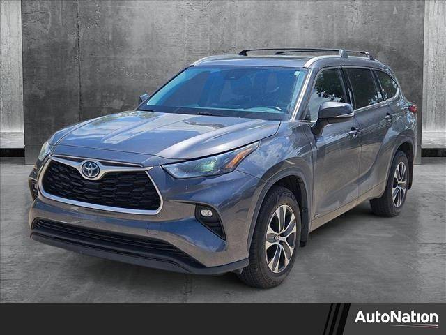 2022 Toyota Highlander Hybrid XLE — SUV — 61,537 mi — Houston, TX