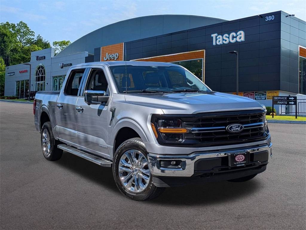 2024 Ford F-150 XLT — Pickup Truck — 5,490 mi — Elmsford, NY