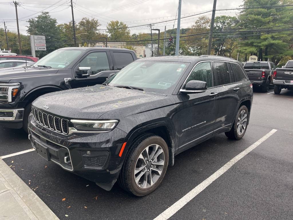2023 Jeep Grand Cherokee Overland — SUV — 32,920 mi — Elmsford, NY