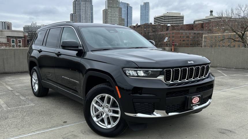 2023 Jeep Grand Cherokee Laredo — SUV — 11,021 mi — Elmsford, NY
