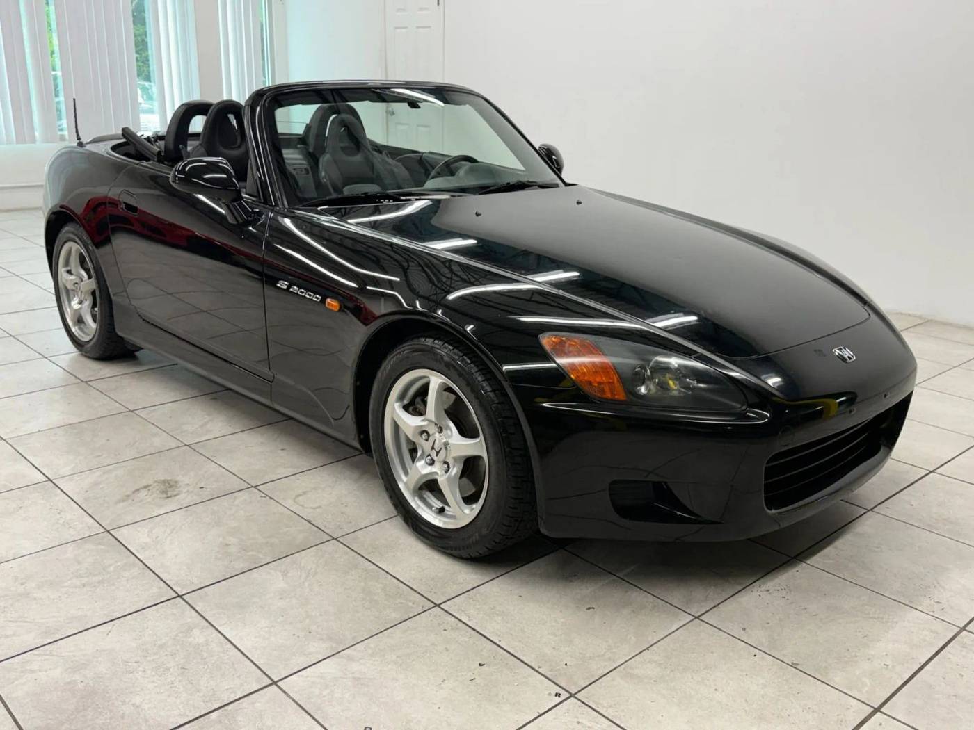 2000 Honda S2000 Base