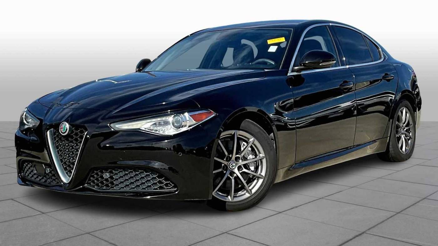 2017 Alfa Romeo Giulia Standard — Sedan — 43,346 mi — Webster, TX