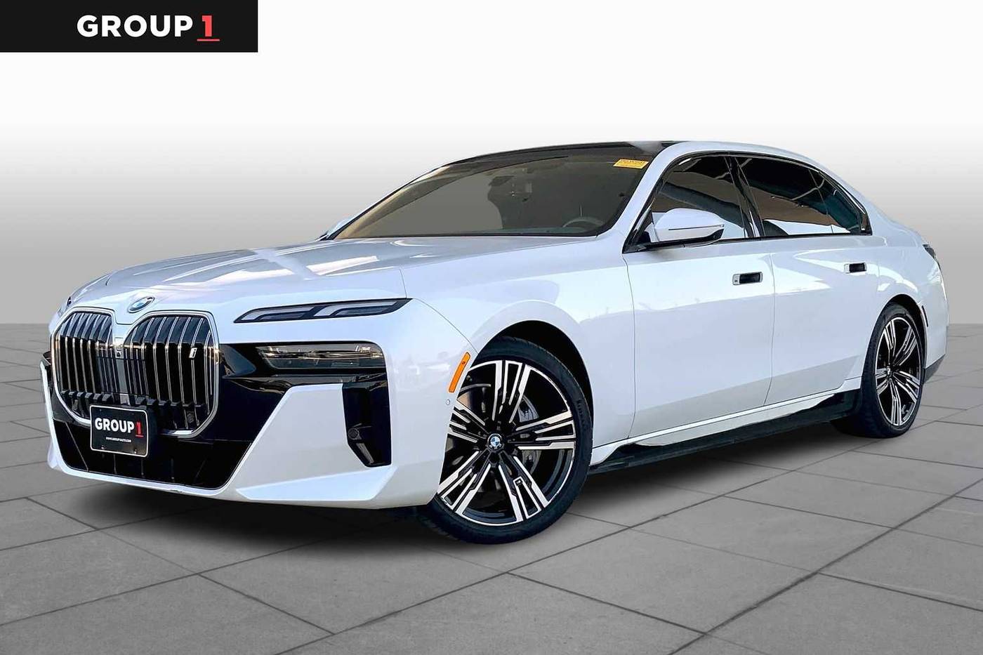 2025 BMW i7 xDrive60 — Sedan — 7,220 mi — Webster, TX