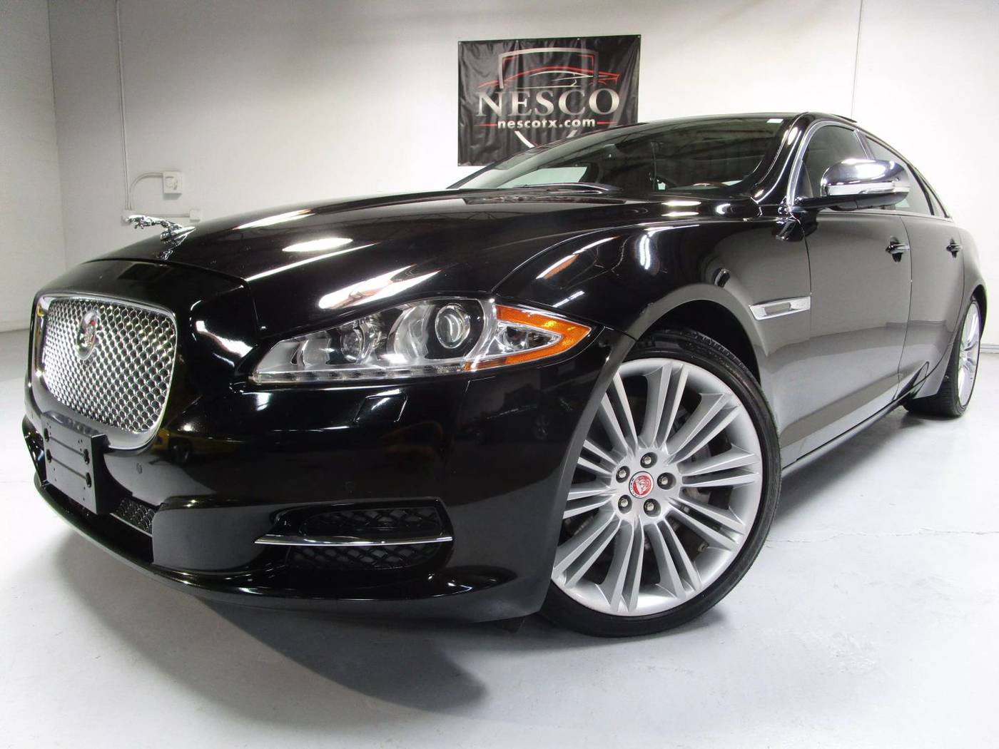2014 Jaguar XJ Portfolio — Sedan — 107,629 mi — Arlington, TX