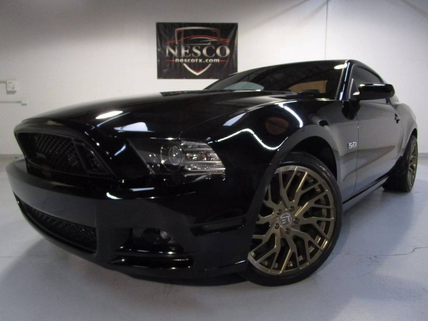 2013 Ford Mustang GT Premium — Coupe — 63,222 mi — Arlington, TX