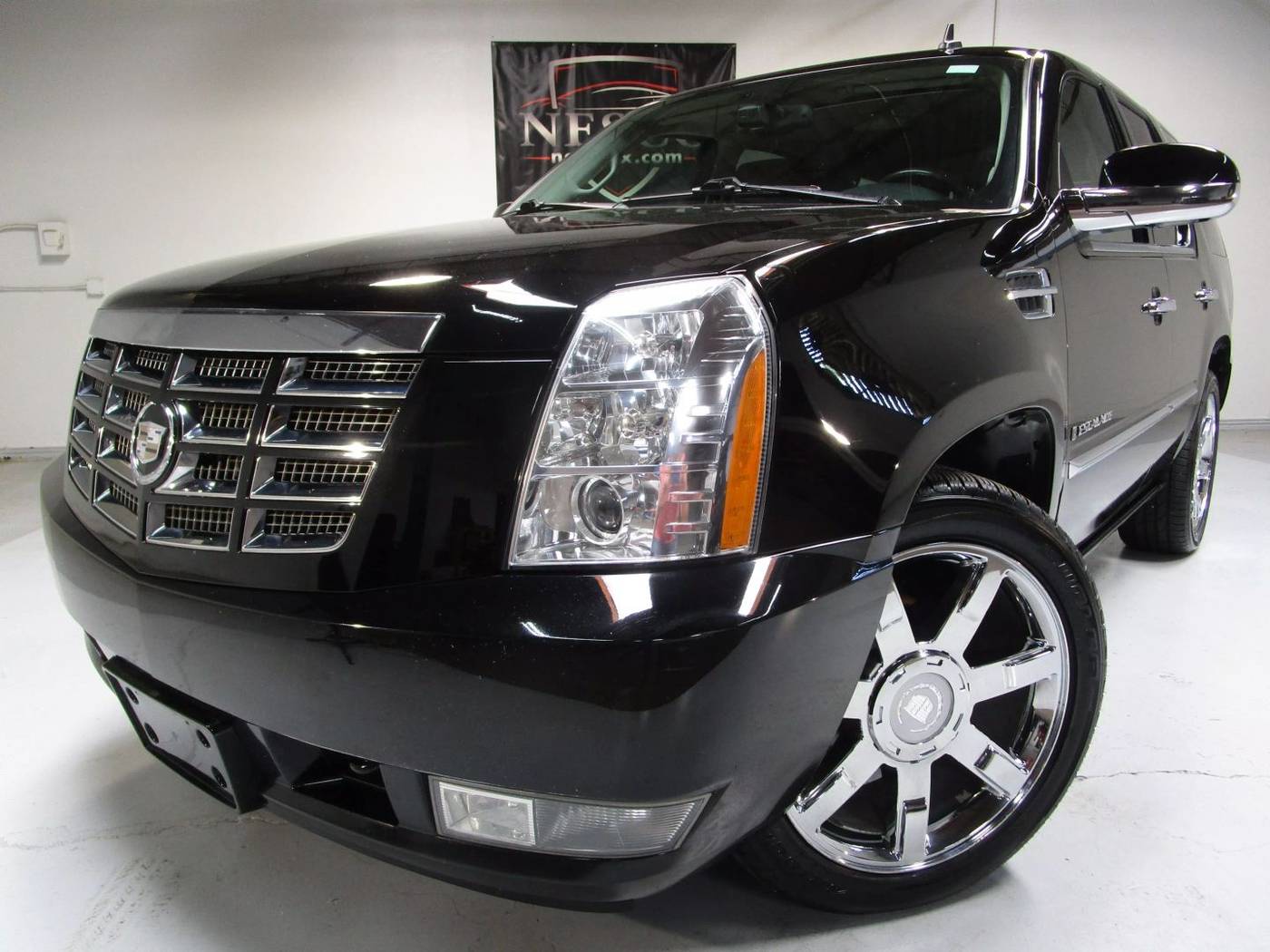 2008 Cadillac Escalade Standard — SUV — 159,918 mi — Arlington, TX