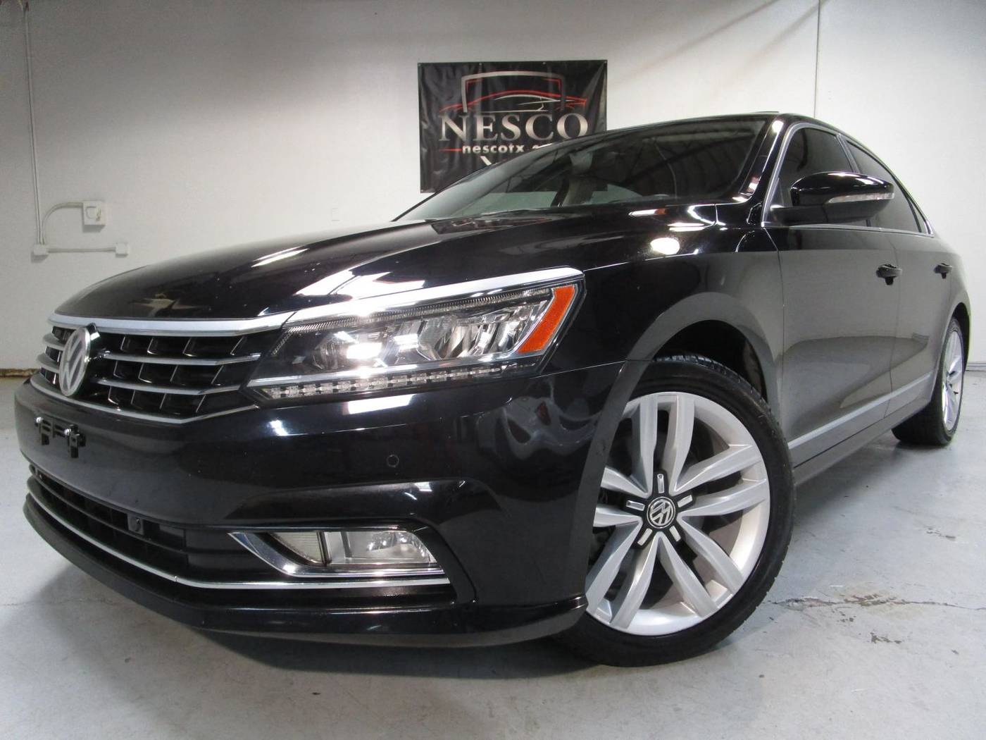 2017 Volkswagen Passat 1.8T SEL Premium