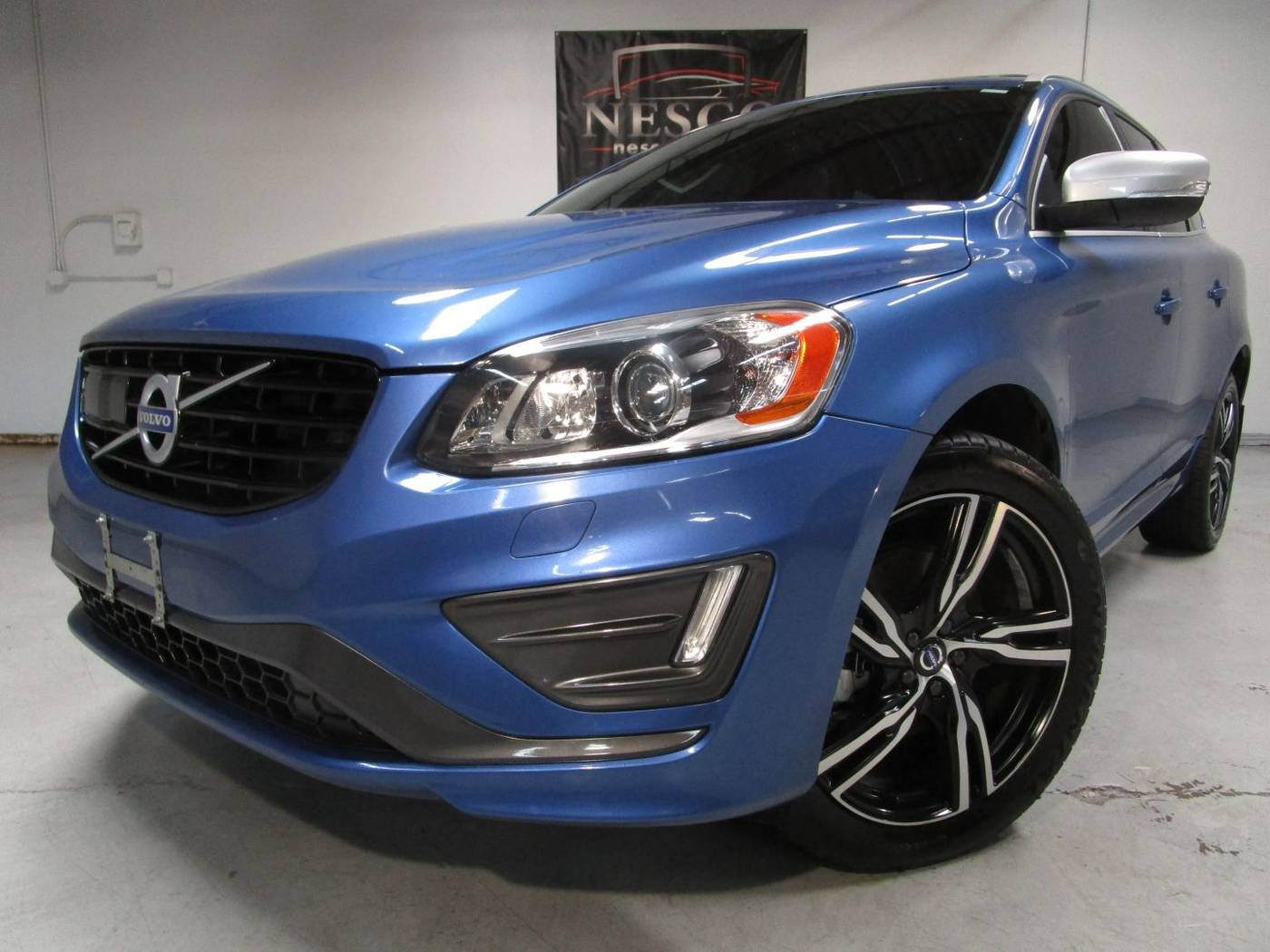 2017 Volvo XC60 R-Design
