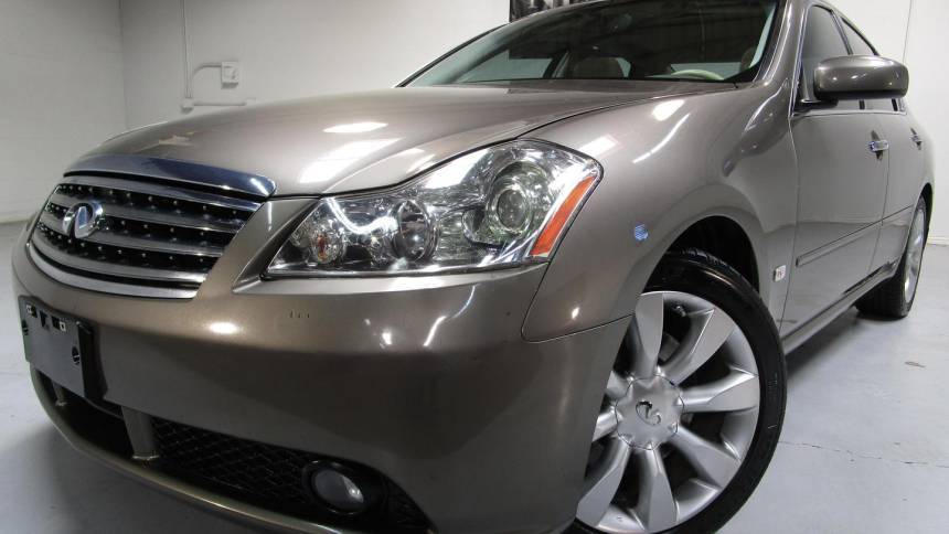 2010 infiniti m35 nera