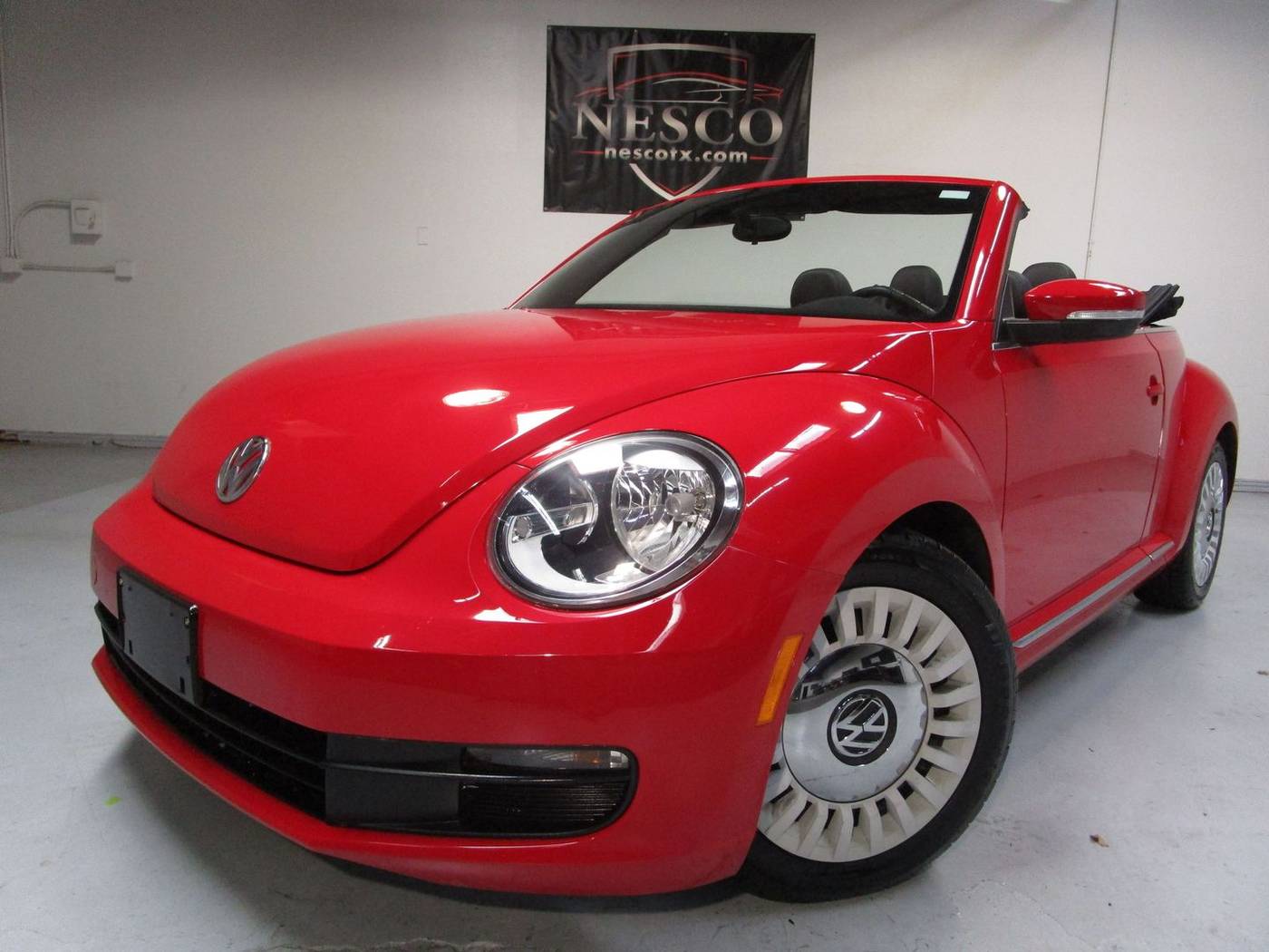 2015 Volkswagen Beetle 1.8T Classic — Convertible — 82,981 mi — Arlington, TX