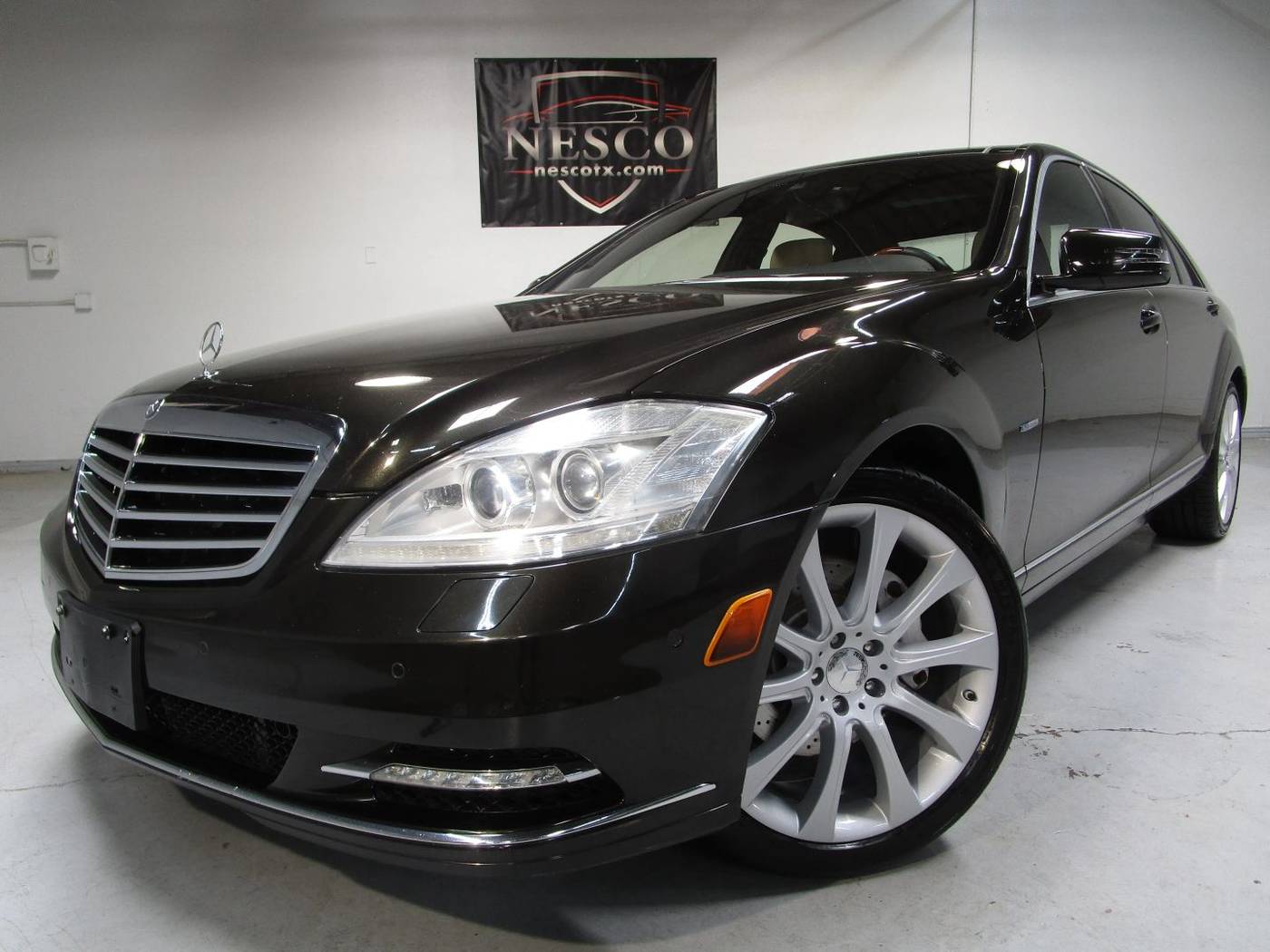 2012 Mercedes-Benz S-Class S 550 — Sedan — 121,000 mi — Arlington, TX