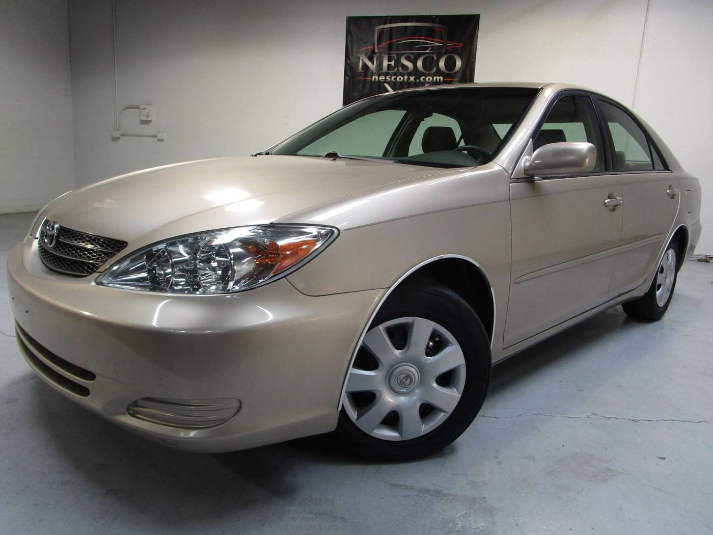 2002 Toyota Camry LE — Sedan — 36,441 mi — Arlington, TX