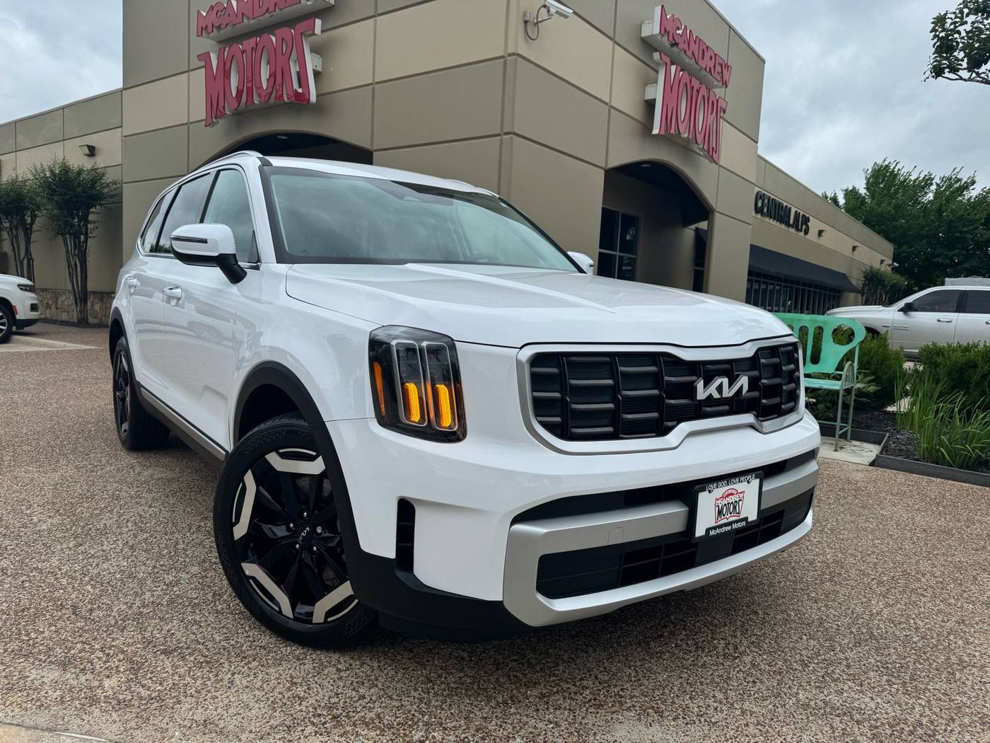 2024 Kia Telluride S — SUV — 8,763 mi — Arlington, TX