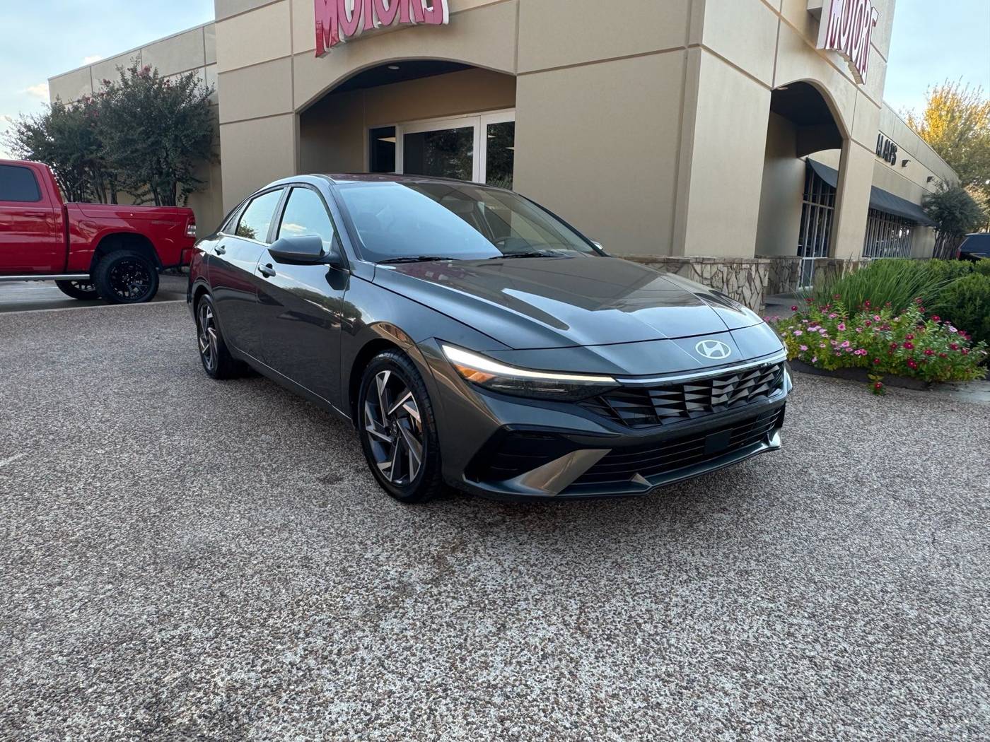 2025 Hyundai Elantra SEL Convenience — Sedan — 9,831 mi — Arlington, TX