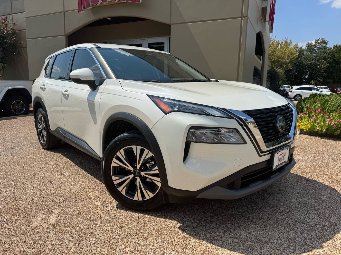 2023 Nissan Rogue SV — SUV — 27,091 mi — Arlington, TX