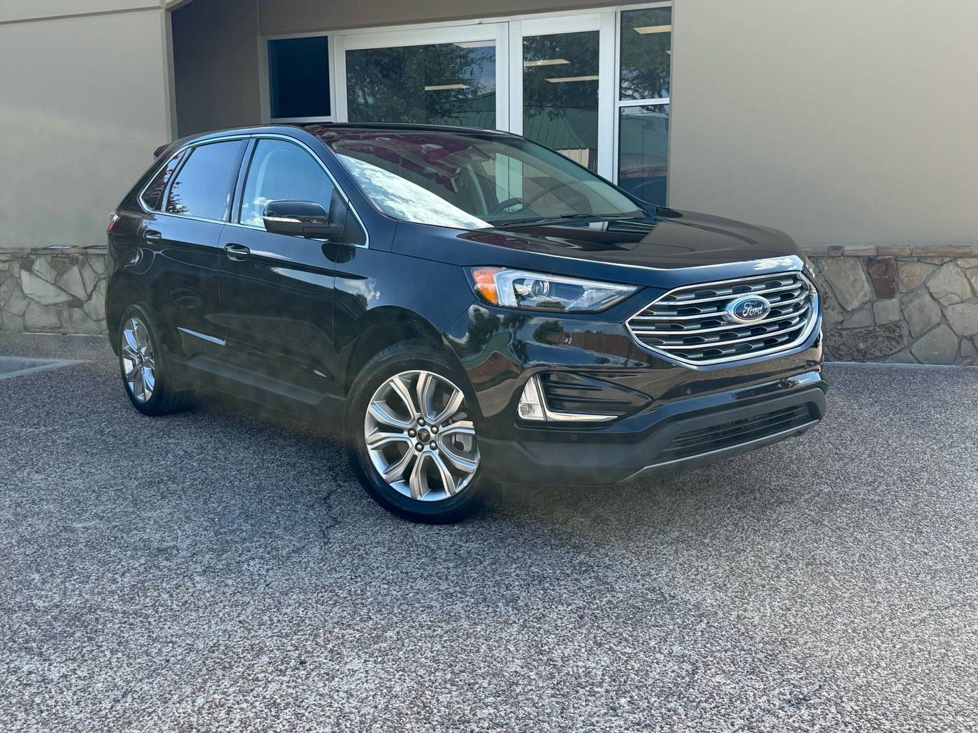2024 Ford Edge Titanium — SUV — 28,615 mi — Arlington, TX