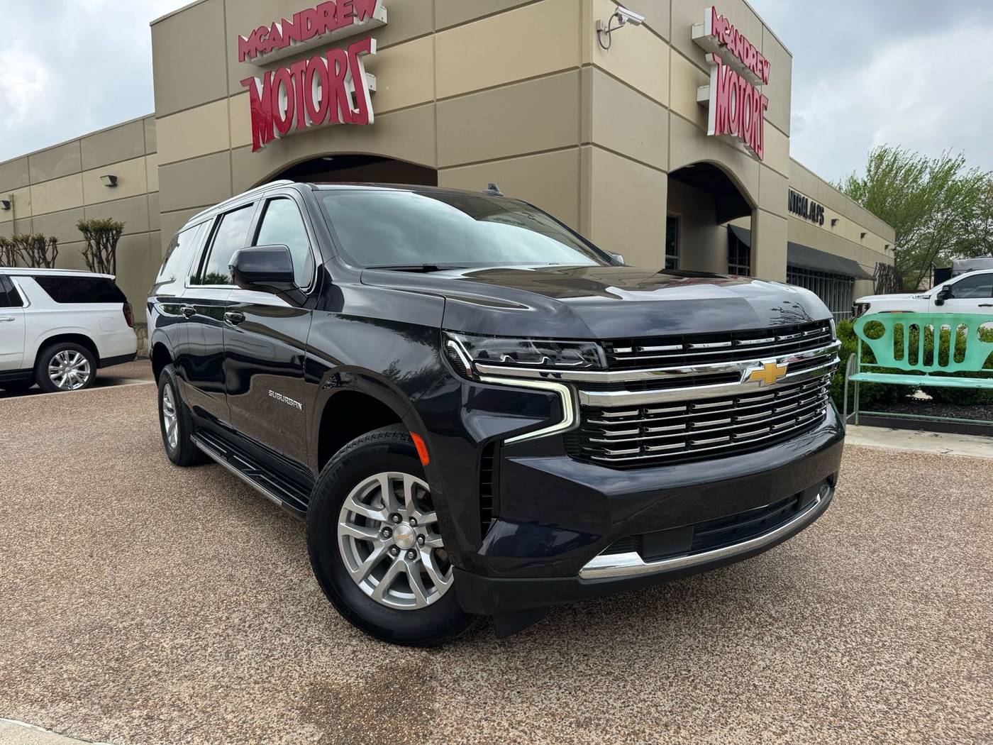 2023 Chevrolet Suburban LT — SUV — 56,579 mi — Arlington, TX