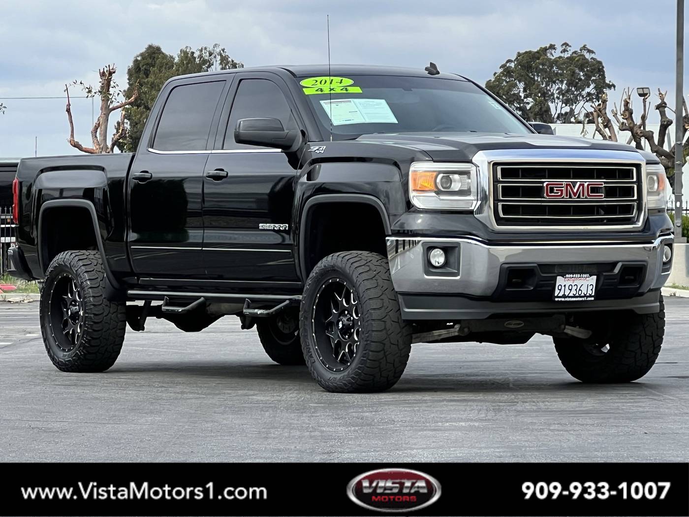 2014 GMC Sierra 1500 SLE — Pickup Truck — 144,884 mi — Ontario, CA
