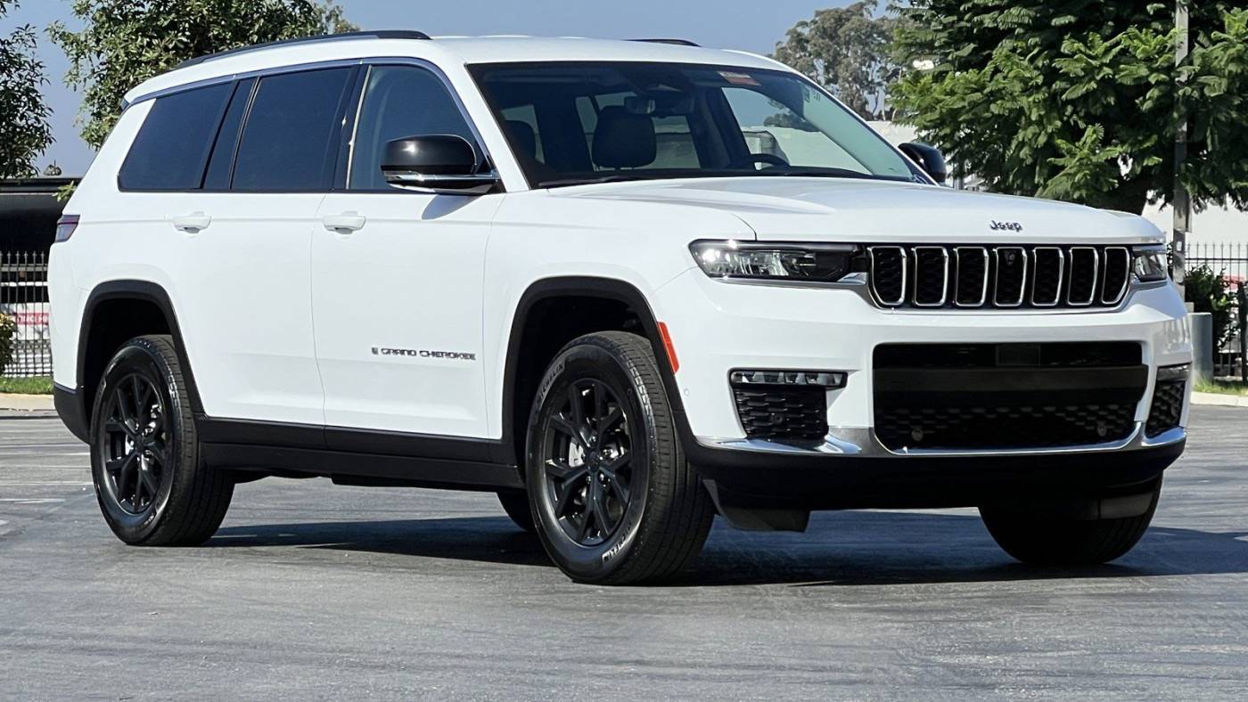 2022 Jeep Grand Cherokee Limited — SUV — 33,532 mi — Ontario, CA