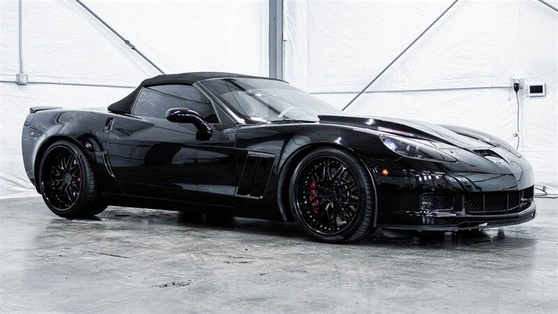 2005 Chevrolet Corvette Base