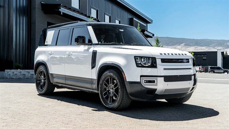 2024 Land Rover Defender S