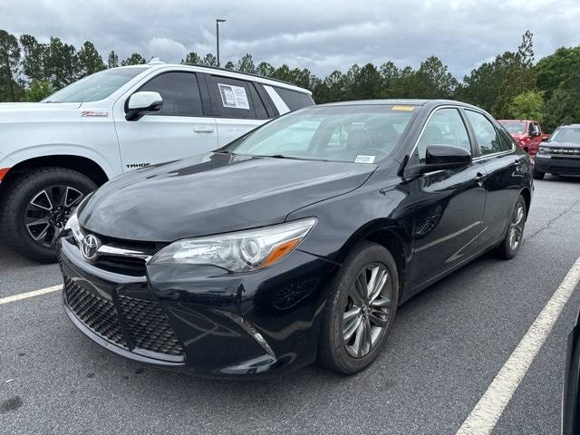 2017 Toyota Camry SE — Sedan — 104,899 mi — Newnan, GA
