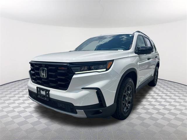 2025 Honda Pilot TrailSport — SUV — 7,819 mi — Newnan, GA