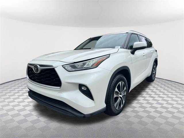 2020 Toyota Highlander XLE — SUV — 34,931 mi — Newnan, GA