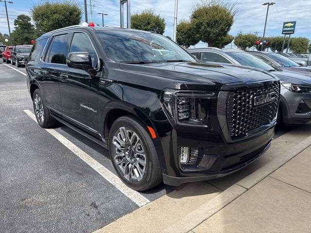 2023 GMC Yukon Denali Ultimate — SUV — 13,219 mi — Newnan, GA