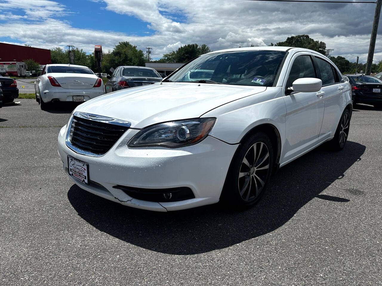 2013 Chrysler 200 Touring — Sedan — 129,359 mi — Blackwood, NJ