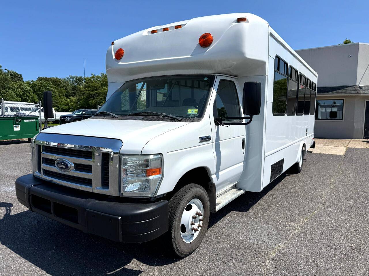 2012 Ford Econoline Commercial Cutaway E-450