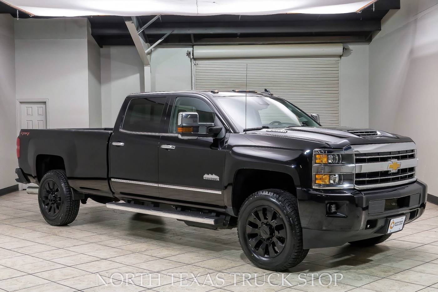 2018 Chevrolet Silverado 3500HD High Country — Pickup Truck — 115,674 mi — Mansfield, TX