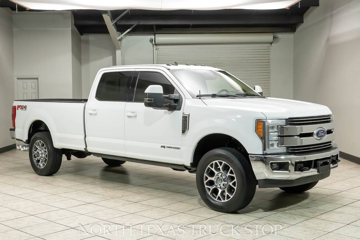 2019 Ford Super Duty F-350 Lariat — Pickup Truck — 118,136 mi — Mansfield, TX