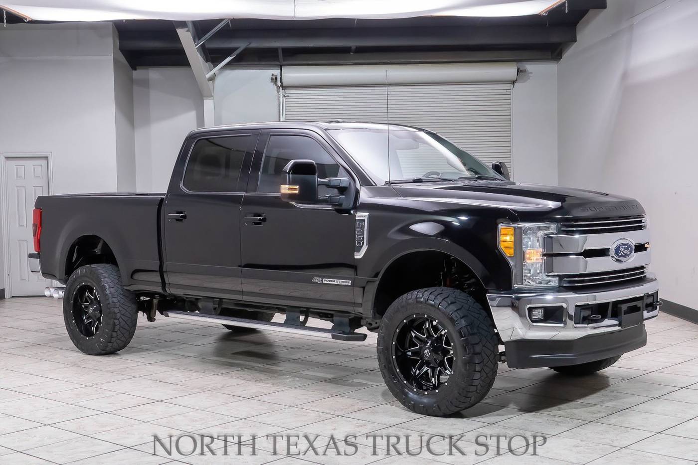 2017 Ford Super Duty F-250 Lariat — Pickup Truck — 117,879 mi — Mansfield, TX