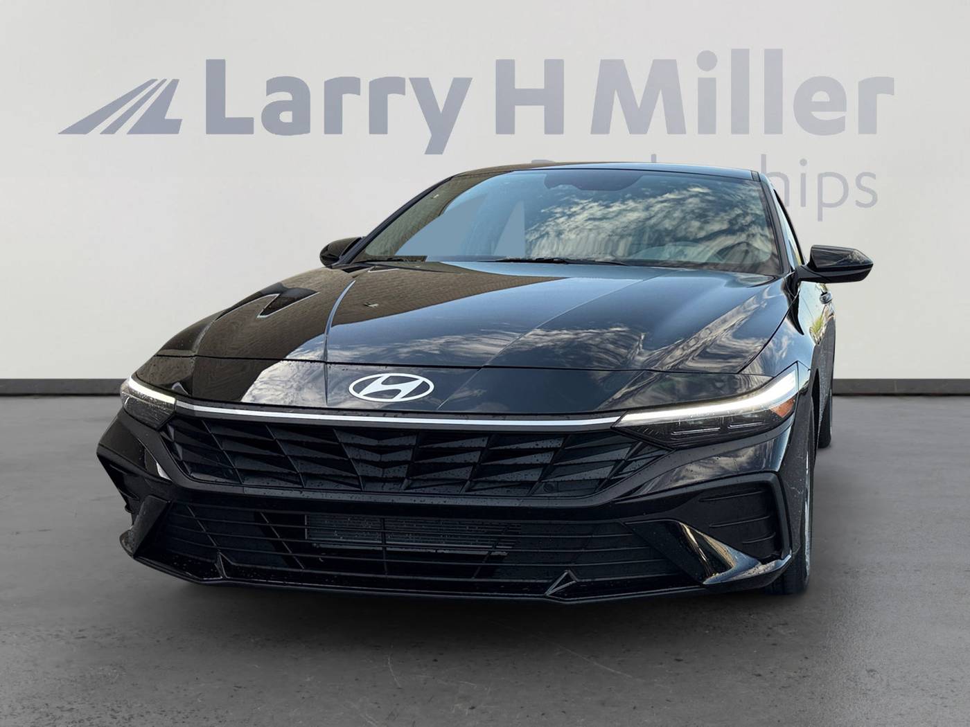2025 Hyundai Elantra SE — Sedan — 3,405 mi — Peoria, AZ