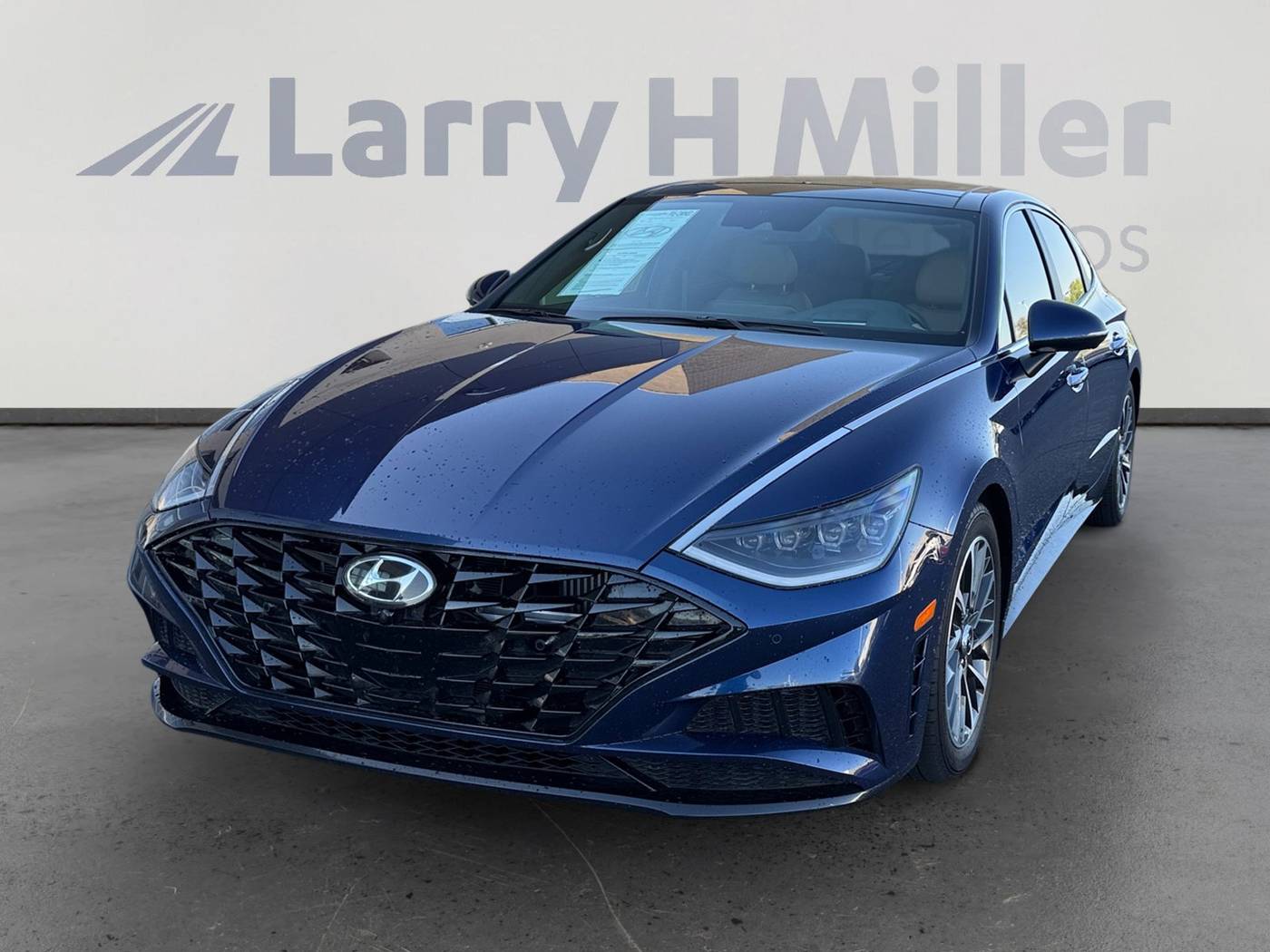 2020 Hyundai Sonata Limited — Sedan — 69,923 mi — Peoria, AZ