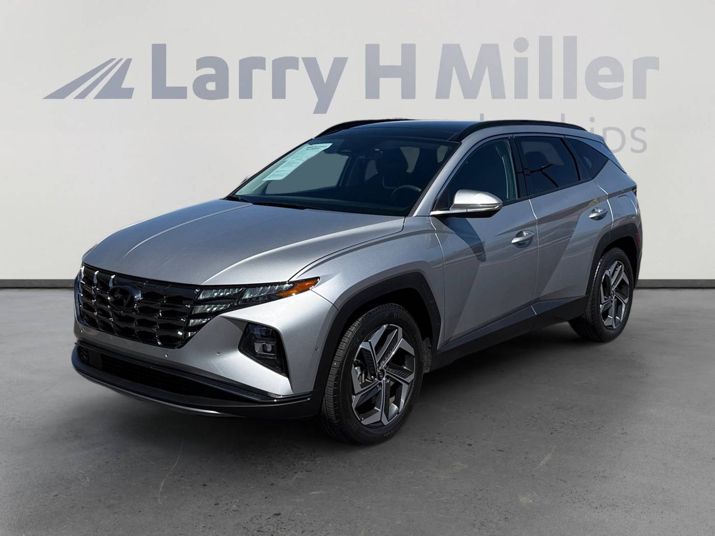 2022 Hyundai Tucson Limited — SUV — 19,132 mi — Peoria, AZ