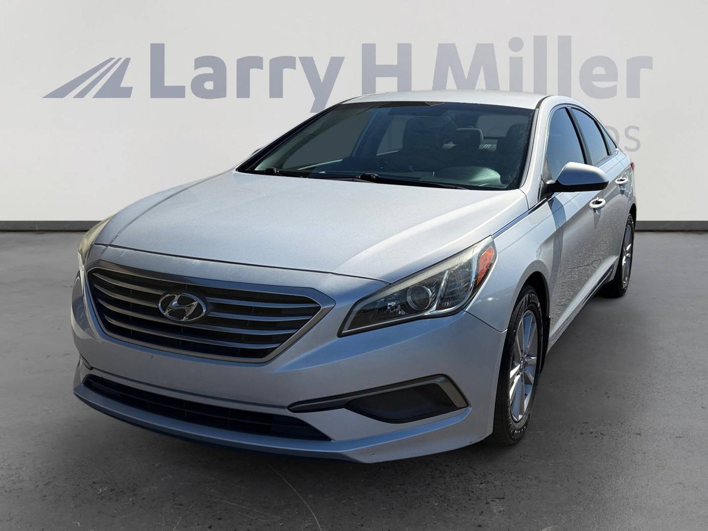 2016 Hyundai Sonata SE — Sedan — 59,192 mi — Peoria, AZ
