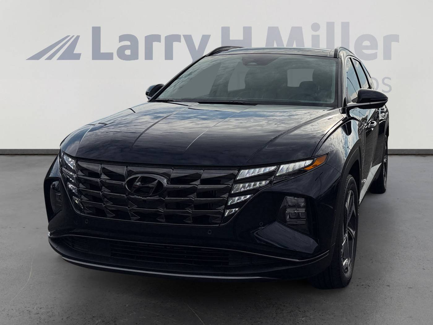 2024 Hyundai Tucson Hybrid Limited — SUV — 7,570 mi — Peoria, AZ